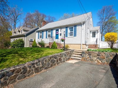 73 Roberts Rd