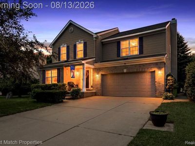 1633 Four Seasons Dr