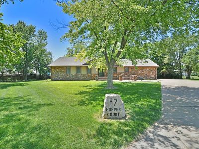 7 N Hopper Ct