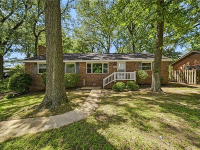 2168 Armada Dr