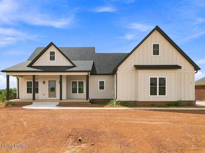 127 Woodford Dr