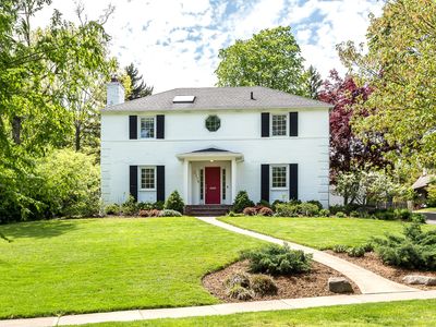 2124 Brockman Blvd