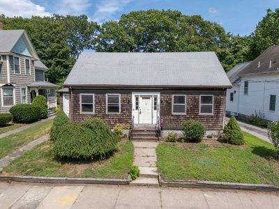 23 Hodges St