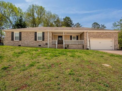 182 Hickory Dr