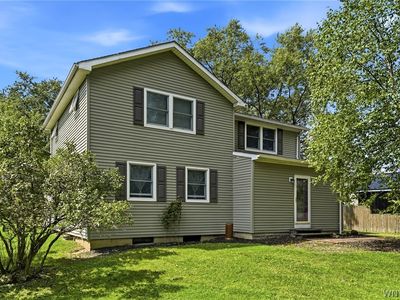 1021 Orchard Park Rd