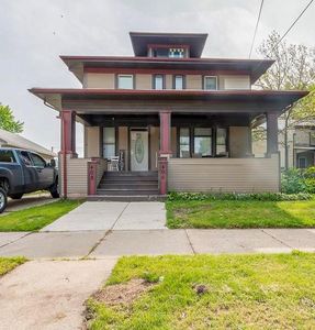 406 South Jackson Street