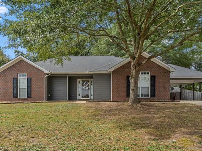 32 Lee Road 2108