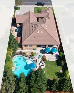 1092 Heartland Dr