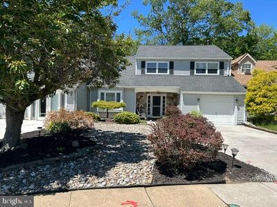 Property at 23 Wynnewood Dr, Voorhees, NJ