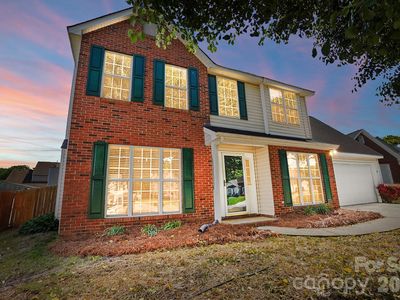 3947 Longwood Dr SW