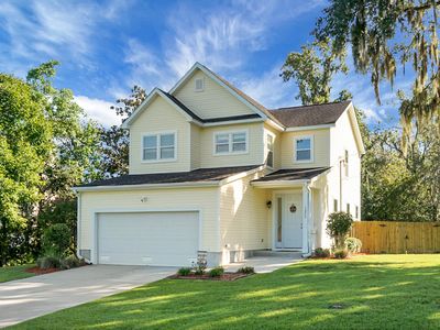 1255 Redeemer Dr