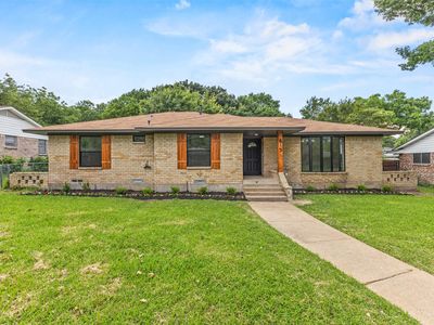 813 Misty Glen Dr