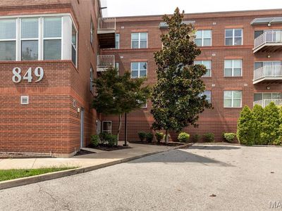 849 Westgate Ave APT 305
