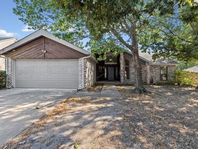 515 Highland Oaks Dr