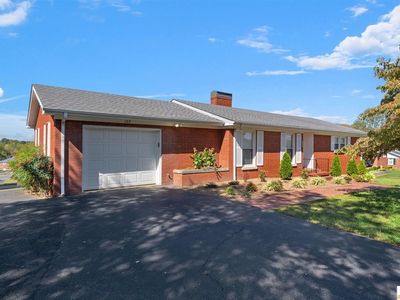 107 Adairland Ct