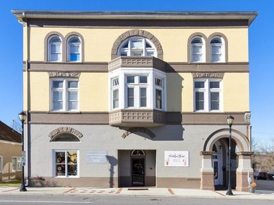 303 W Main St Unit 305