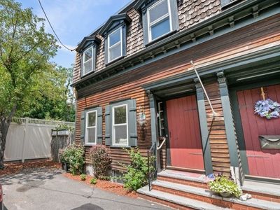 Property at 1 Bay View Pl, South Boston, MA