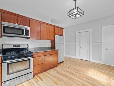 24 Village St #1