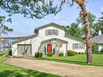 5402 Point Lavista Vis