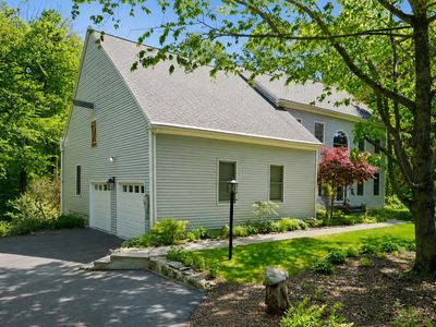 Property at 16 Hillsboro Circle, Milford, NH