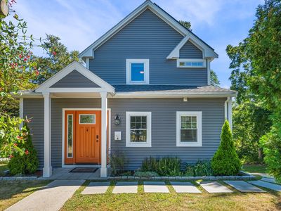 4 Lynwood Ave