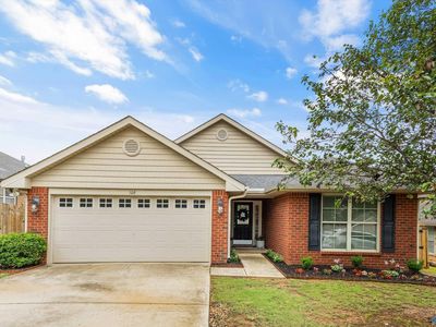 108 Oak Shade Dr