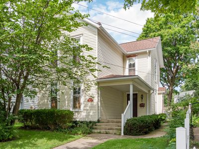 234 Laurel Oak St