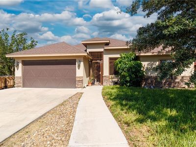 1515 N Armagoza Dr