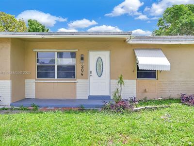 304 SW 77th Ter