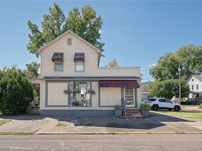 731 Front St