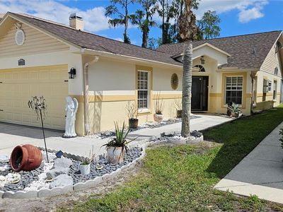 6053 Gentle Ben Cir