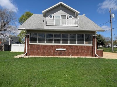 608 Main St