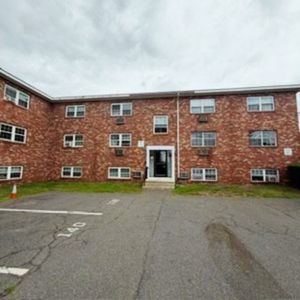 345 Hildreth St APT 21