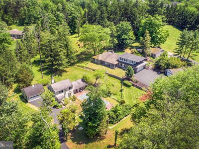 2349 Valley Rd