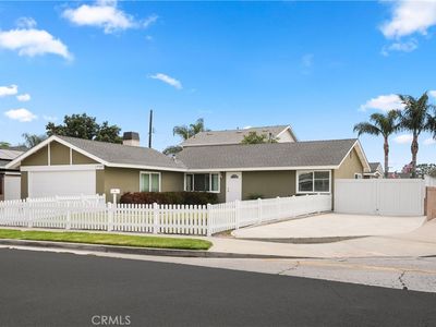 19562 Windward Ln