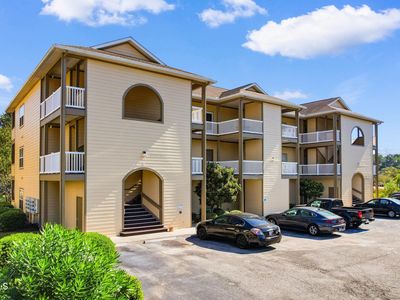 4102 Pinehurst Circle Apt 1i