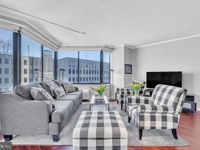 2001 Hamilton St APT 401
