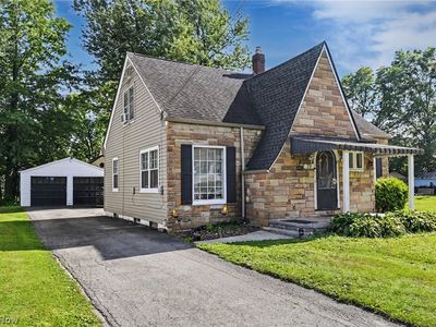 79 Arlene Ave