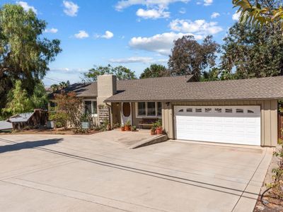4216 Calavo Dr