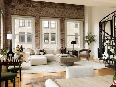 253 S Broadway St #504