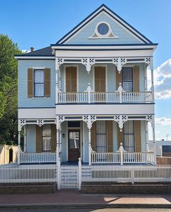 306 Jefferson St
