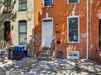 1212 W Lombard St