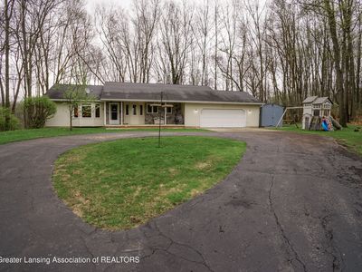 6360 Lounsbury Rd