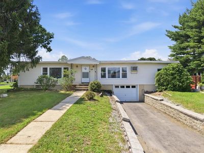 350 S 8th St
