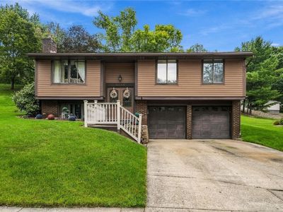 6119 Chatham Dr
