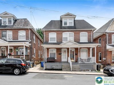 46 W Saucon St
