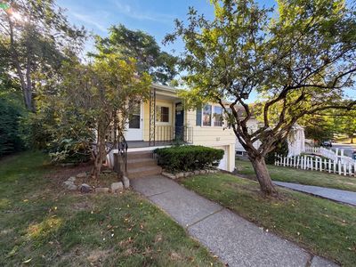 17 Vineyard St