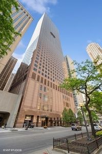 161 E Chicago Ave UNIT 27C