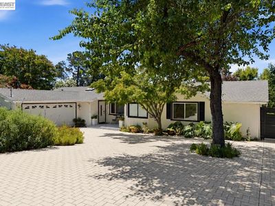 656 La Vista Rd