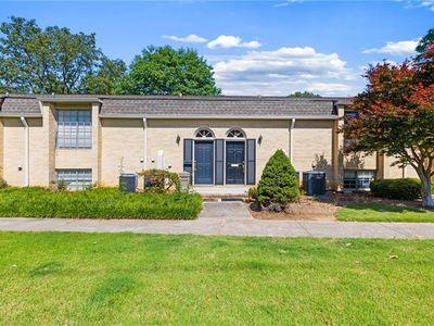5400 Roswell Rd Unit A4